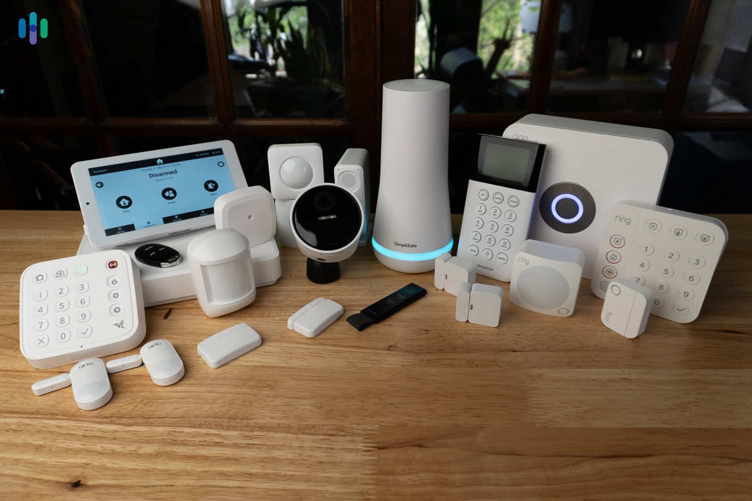 Best Smart Home Devices for Seniors in 2024: Voice Assistants, Security Systems, and Health Monitors