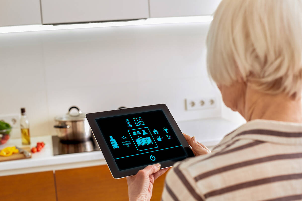 Voice-Activated Home Automation Systems for Aging in Place: 2026's Top Senior-Friendly Smart Home Solutions