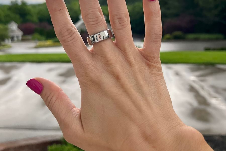 Oura Ring health tracking for seniors