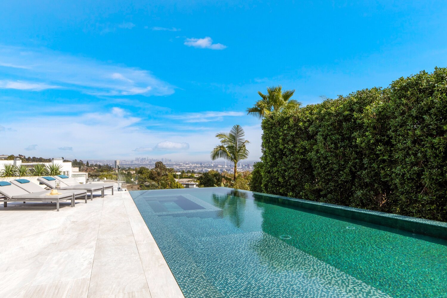 resort-style swimming pool