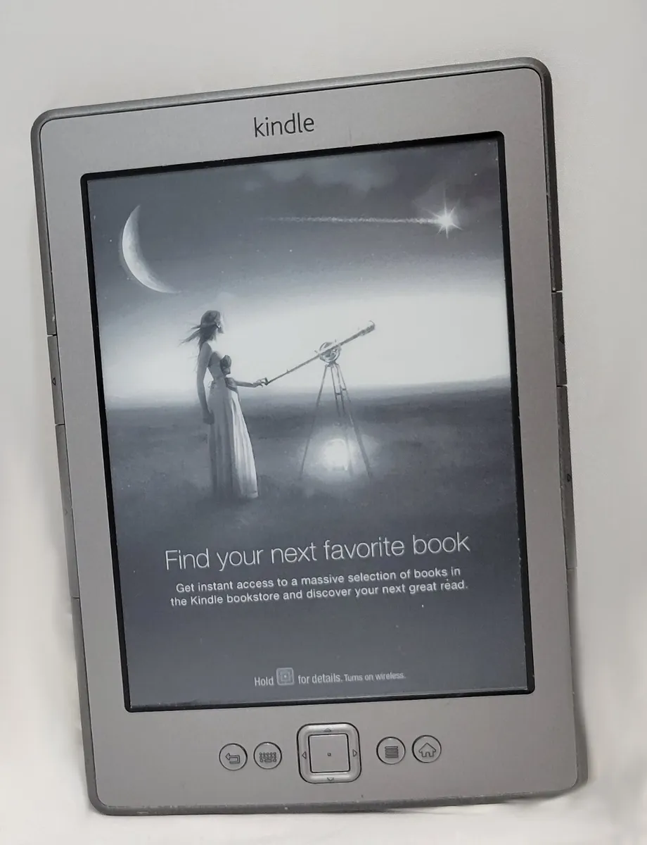 eReader with easy-to-use bookstore