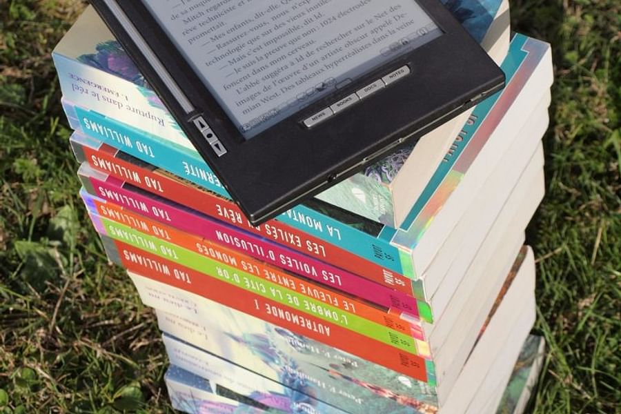 eReader with text-to-speech