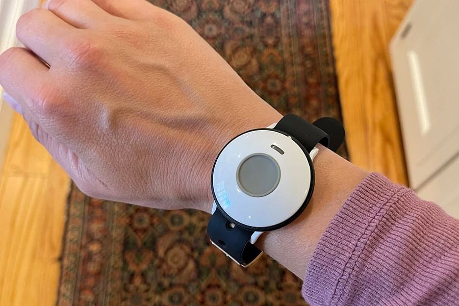 senior friendly wearable pain relief